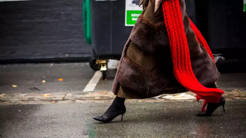 16 blanket scarves