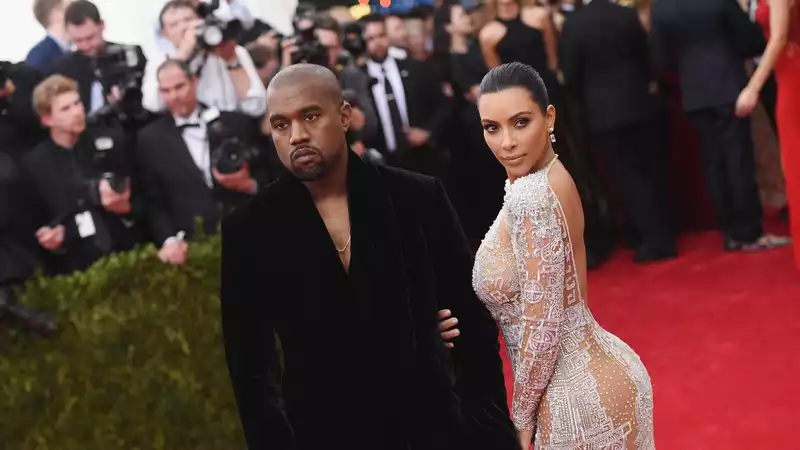 Kanye West Unfollows Kim Kardashian on Instagram