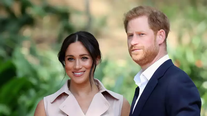 Harry and Meghan Clip Reportedly Booed at British Awards Show