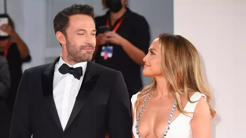 J.Lo and Ben Affleck on the red carpet after a long absence