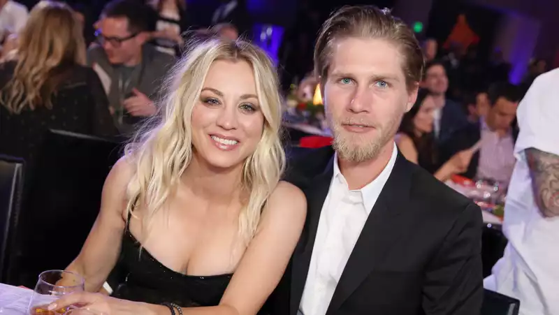 Kaley Cuoco and Carl Cook's divorce announcement "seems very sudden," sources say