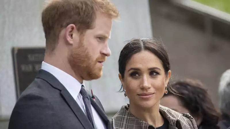 Meghan Markle and Prince Harry were apparently "furious" over photos taken after Markle's miscarriage.