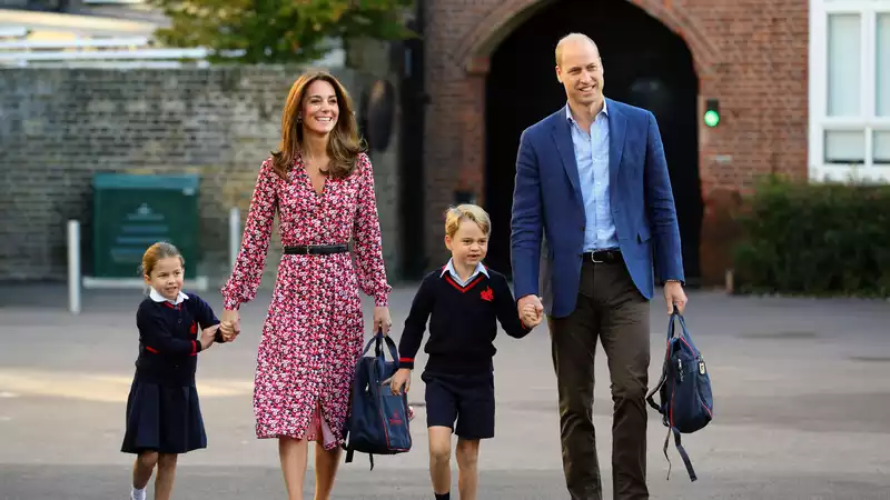 Kate Middleton makes a common mistake while shoe shopping with Prince George and Princess Charlotte