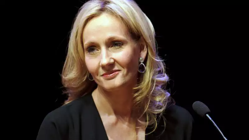 J.K. Rowling calls criticism of black Hermione "a bunch of racists."