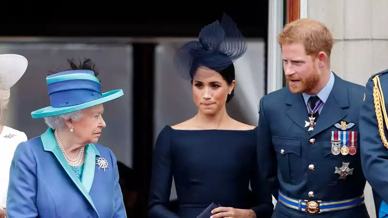 Why Prince Harry's request to attend Lilibet's christening puts the Queen in a "difficult position"