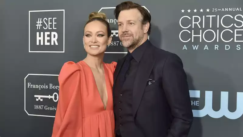 Jason Sudeikis opens up about his breakup with Olivia Wilde.