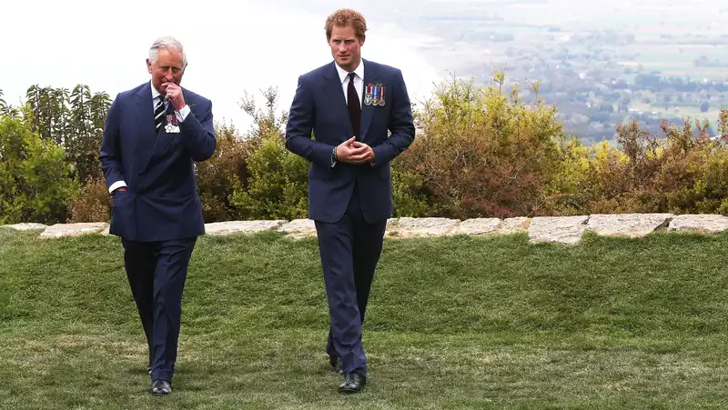 Prince Charles and Prince Harry reportedly plan secret dinner for Harry's last visit