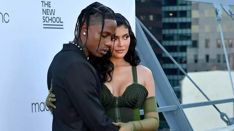 Kylie Jenner and Travis Scott "very close again" after getting back together.