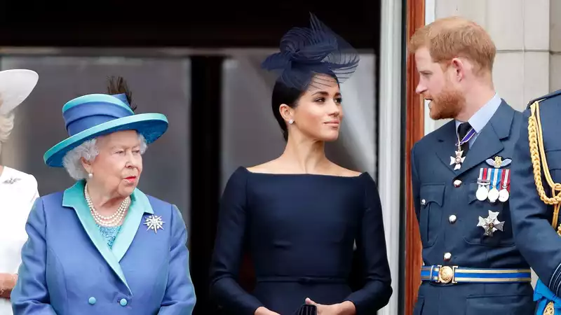 Princess Meghan and Harry and his wife, stripped of their royal role by the Queen, issue tense statement