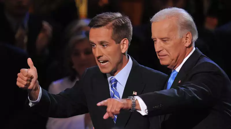 How to confirm that Joe Biden is with his late son Beau