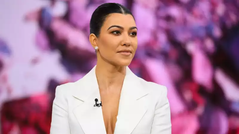 Kourtney Kardashian is accused of presenting a conspiracy theory that masks cause cancer.