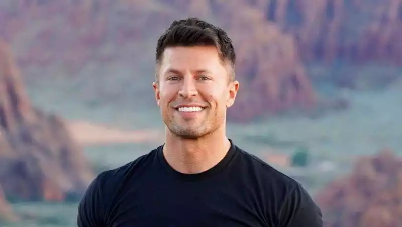 The Bachelorette": Who is Zach Jackson?