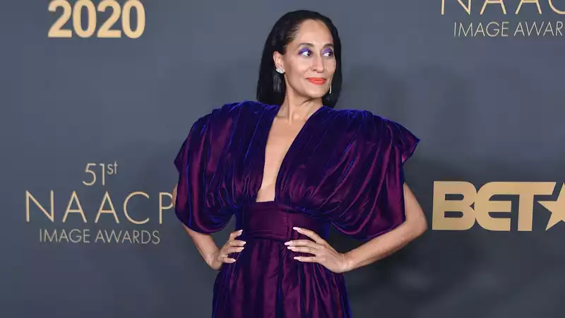 Tracee Ellis Ross talks about being "happily single" and her appreciation for "pleasant solitude."