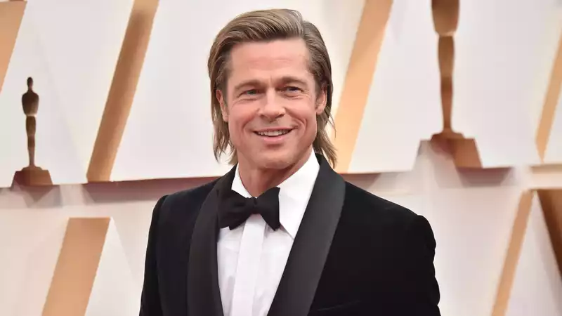 Who is Brad Pitt's new girlfriend, model Nicole Poturalski?