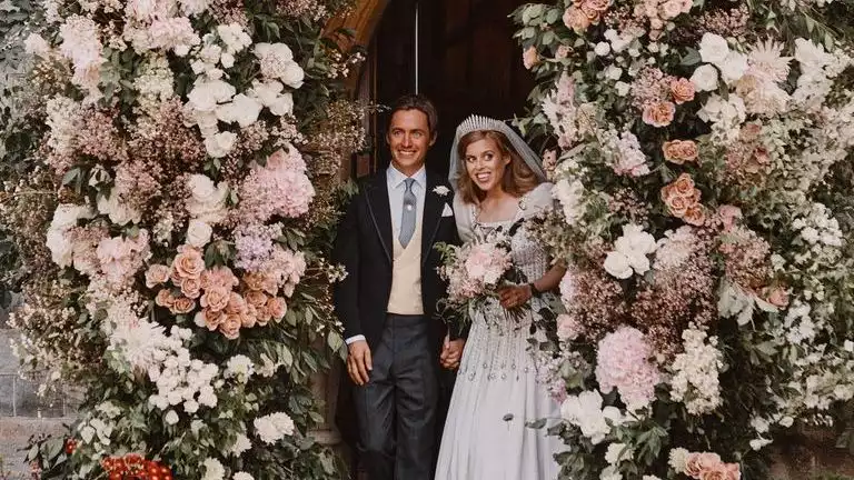 Princess Beatrice's stunning vintage wedding dress was her "Something Old"