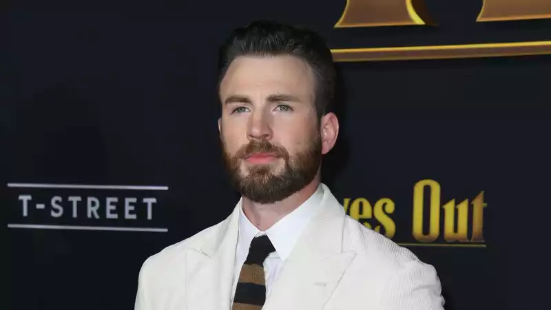 Chris Evans Says Severe Anxiety and Panic Attacks Nearly Ended His Acting Career