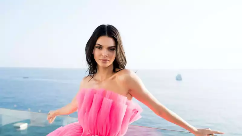 Kendall Jenner Wears Smallest, Cheekiest Bikini