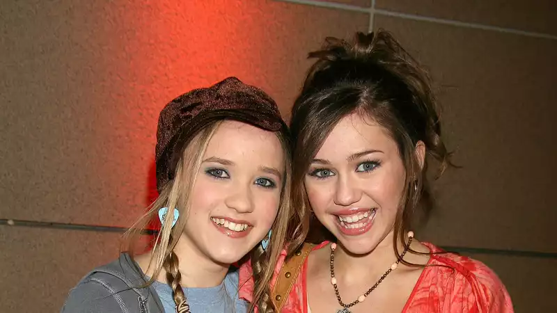 Miley Cyrus and Emily Osment Have 'Hannah Montana' Reunion on Instagram Live