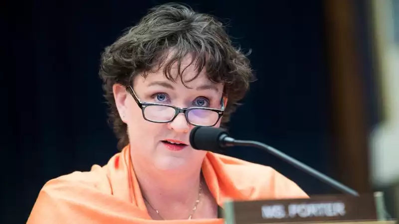 Rep. Katie Porter's "Secrets to Being an Effective Politician" Be prepared.