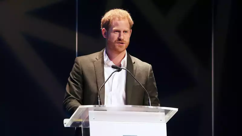 Prince Harry asks to be introduced only as "Harry" at Scottish event