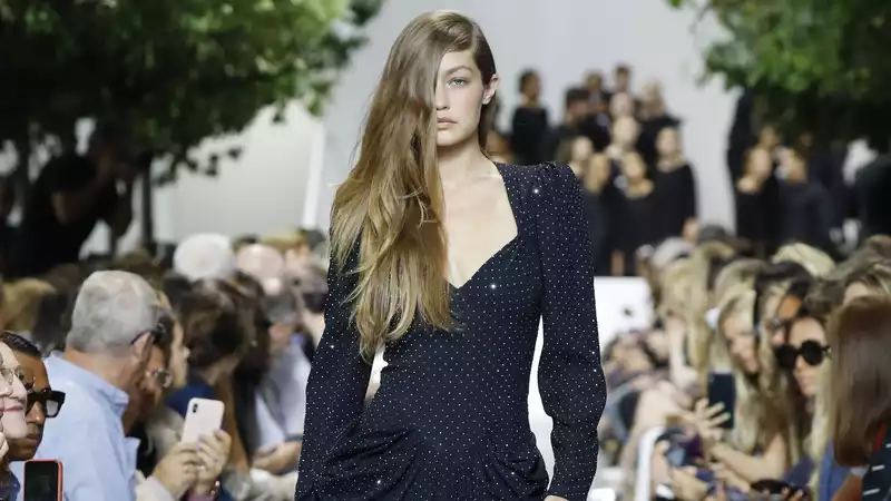 Watch Michael Kors Fall 2020 Collection Live Stream