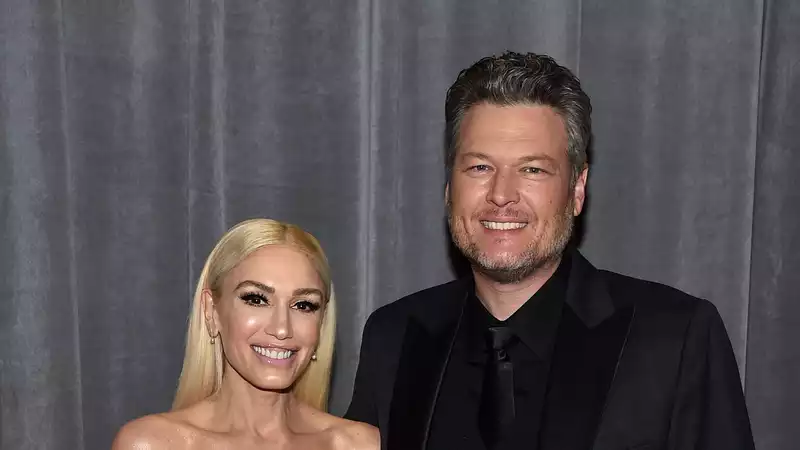 Blake Shelton and Gwen Stefani on the Red Carpet at the 2020 Grammy Awards