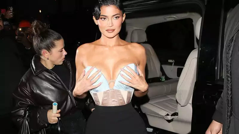 Kylie Jenner unleashes intense mermaid vibe at Jean Paul Gaultier show in Paris