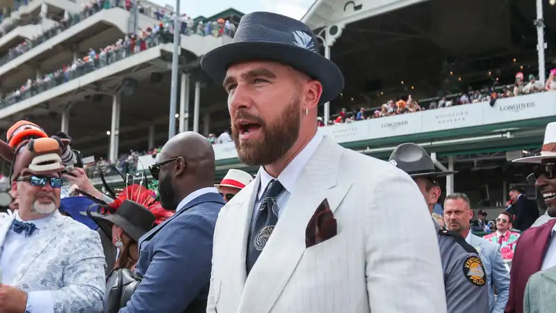 Travis Kells celebrates winning bets in his lone entry in the Kentucky Derby.