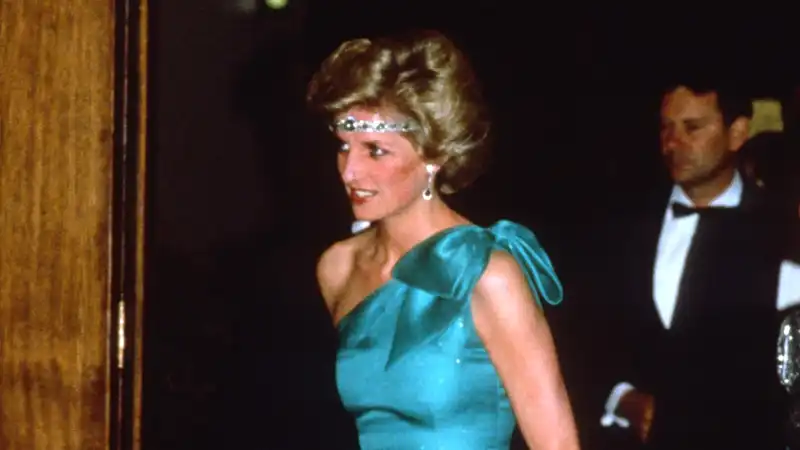 Princess Diana's hair stylist reveals why the late Royal family wore a diamond necklace as a headband