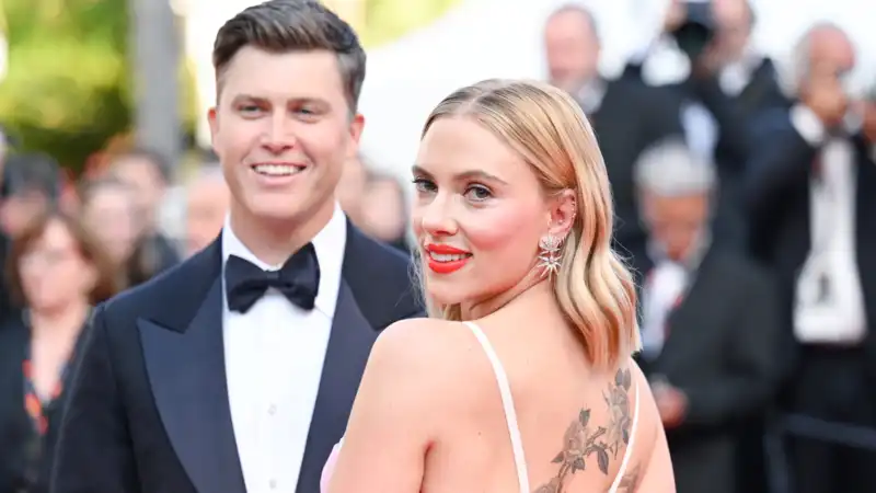 Colin Jost was forced to joke about his wife Scarlett Johansson's body during the "SNL" joke swap