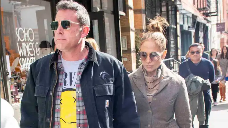 Jennifer Lopez and Ben Affleck have put the couple's home on the market, sources say.