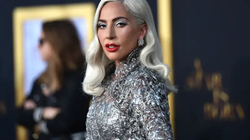 Lady Gaga shuts down pregnancy rumors with Taylor Swift reference