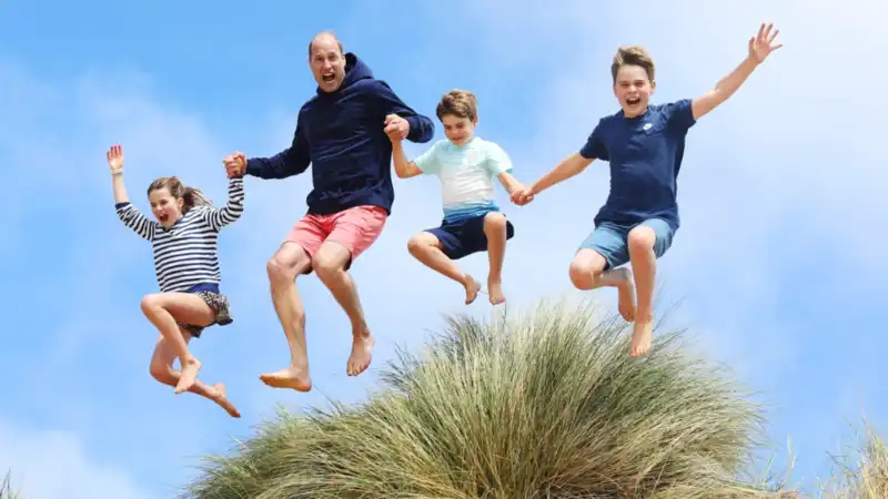 Prince William and his children are healthy photos in birthday photos taken by Kate