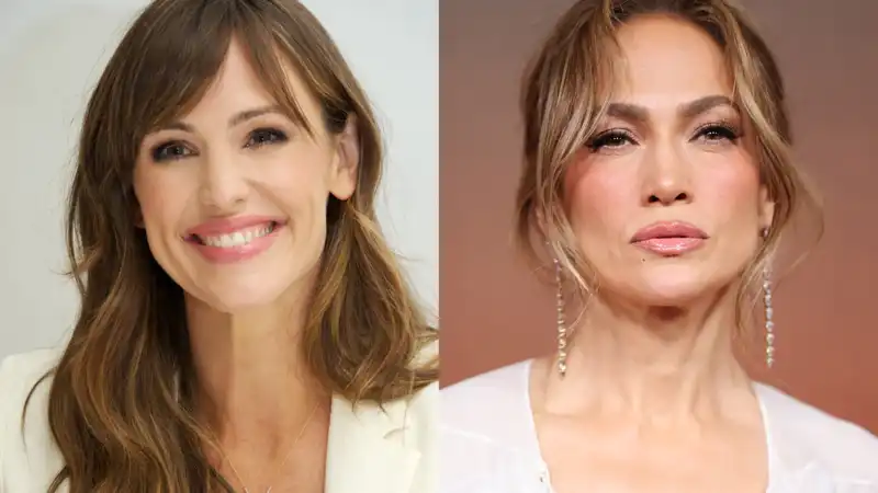 Jennifer Garner, Jennifer Lopez's "unexpected ally" amid Ben Affleck divorce rumors, sources claim.