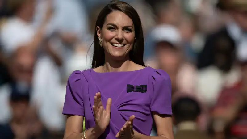 Look at the colors in Princess Kate's Wimbledon look - there's a meaning behind it.