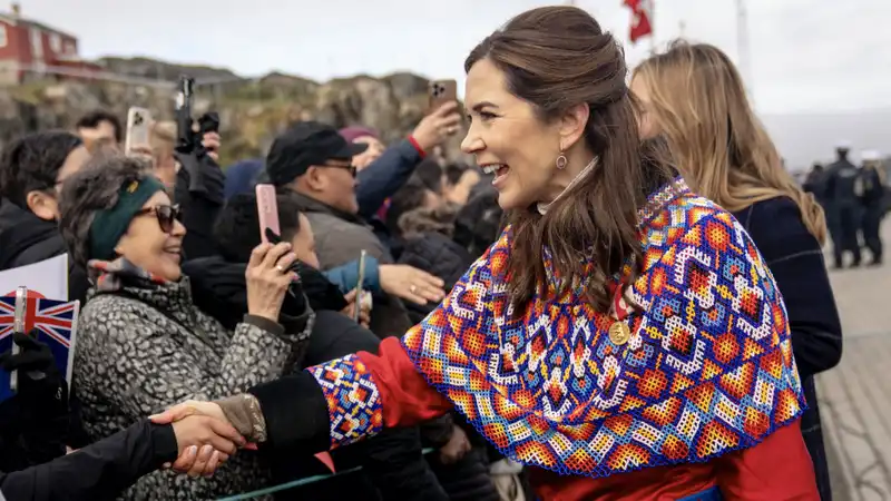 Queen Mary of Denmark hit by scooter while visiting Greenland.