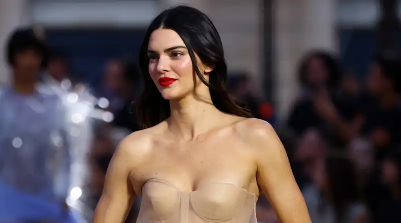 Kendall Jenner Says It's Like Being Hannah Montana Without the "Disguise"