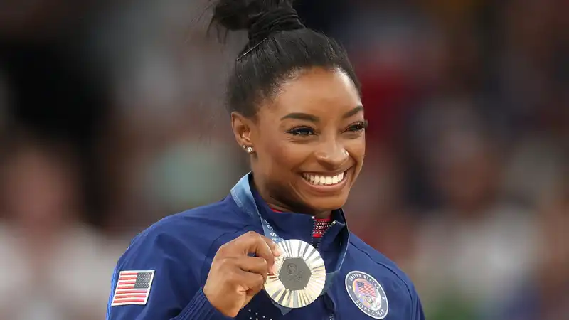 Simone Biles speaks candidly about her experience with "baby Botox"