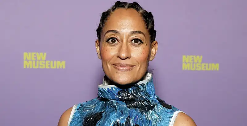 Tracee Ellis Ross styling $3,950 Loewe bag with all-white sweatpants