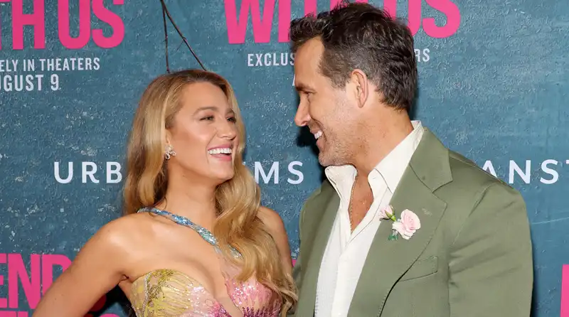 Blake Lively talks about what Ryan Reynolds did every week to keep her captivated at the start of their relationship.