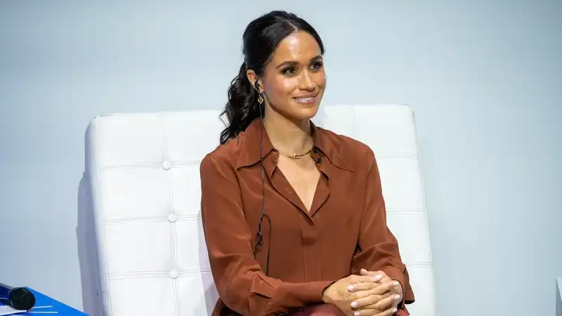 Why Meghan Markle continues to wear her $13,400 Cartier necklace.