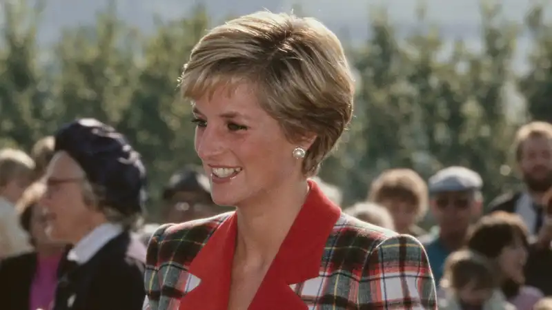 How Princess Diana's Hairstylist Convinced Her to Cut All Her Hair