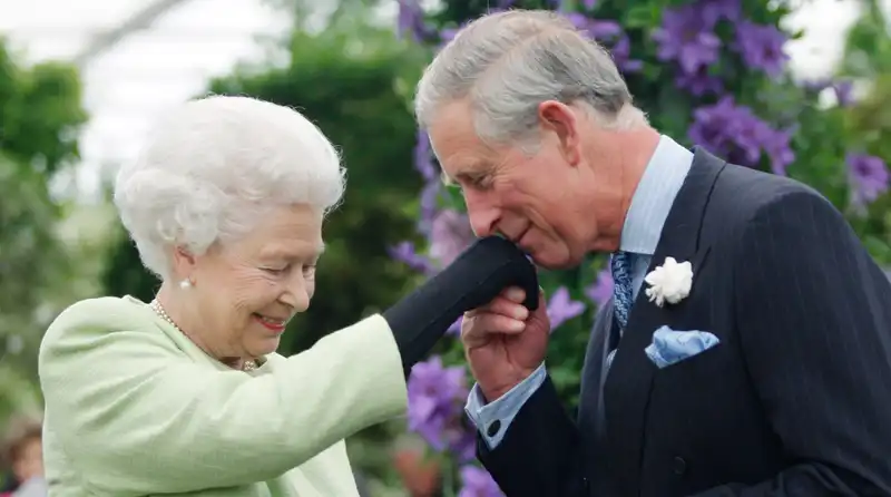 The moment when Prince Charles was called “Her Majesty” for the first time after Queen Elizabeth's death