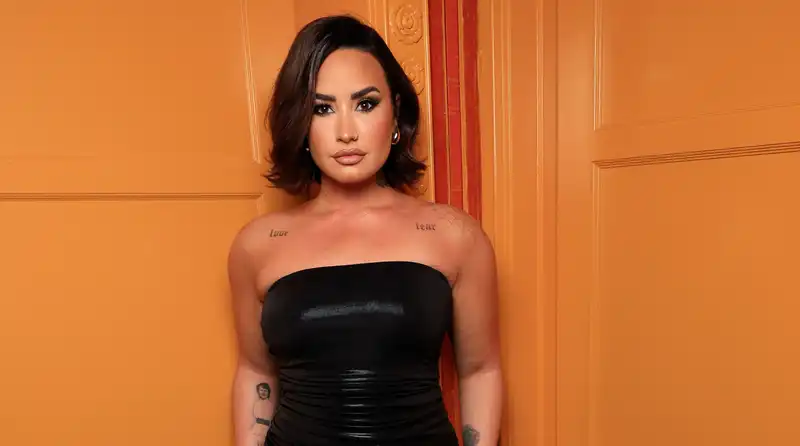 Demi Lovato Says Child Stars 'Need Protective Measures'