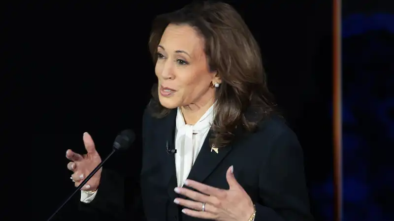 Kamala Harris Debuts Black Power Suit in First Presidential Debate with Donald Trump