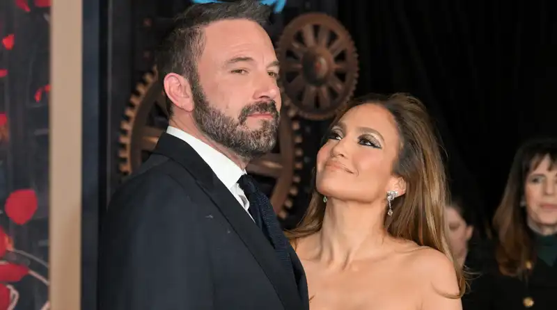 Jennifer Lopez “on the verge of a breakup” for the second time in her divorce from Ben Affleck.