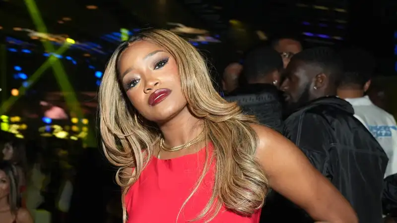 Keke Palmer describes how she felt when her ex-boyfriend humiliated her in Asher's concert outfit.