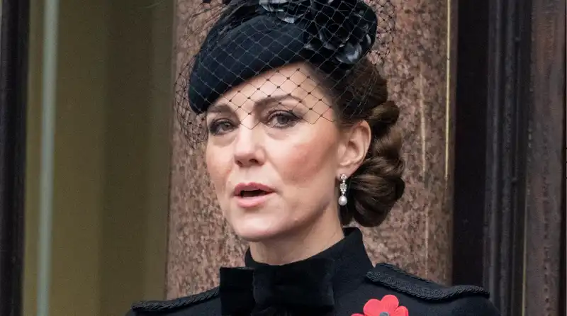 Kate Middleton mourns Princess Diana on the second day of the memorial service.