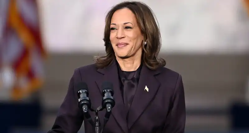 Kamala Harris' 2024 Election Concession Speech Suit Sends Message of Unity