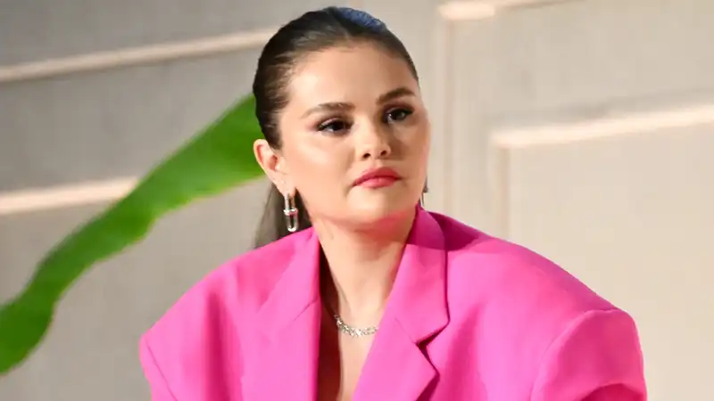 Selena Gomez Reacts to Body Shamers by Revealing New Health Diagnosis